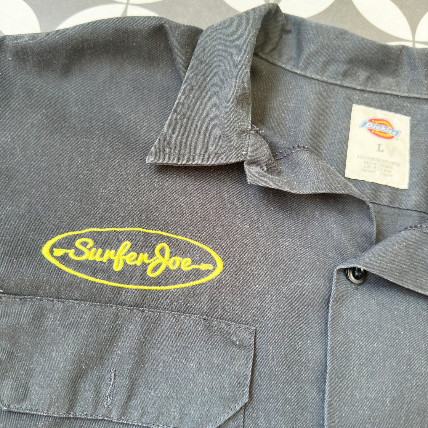 Original 2016 Surfer Joe Stage Shirt L